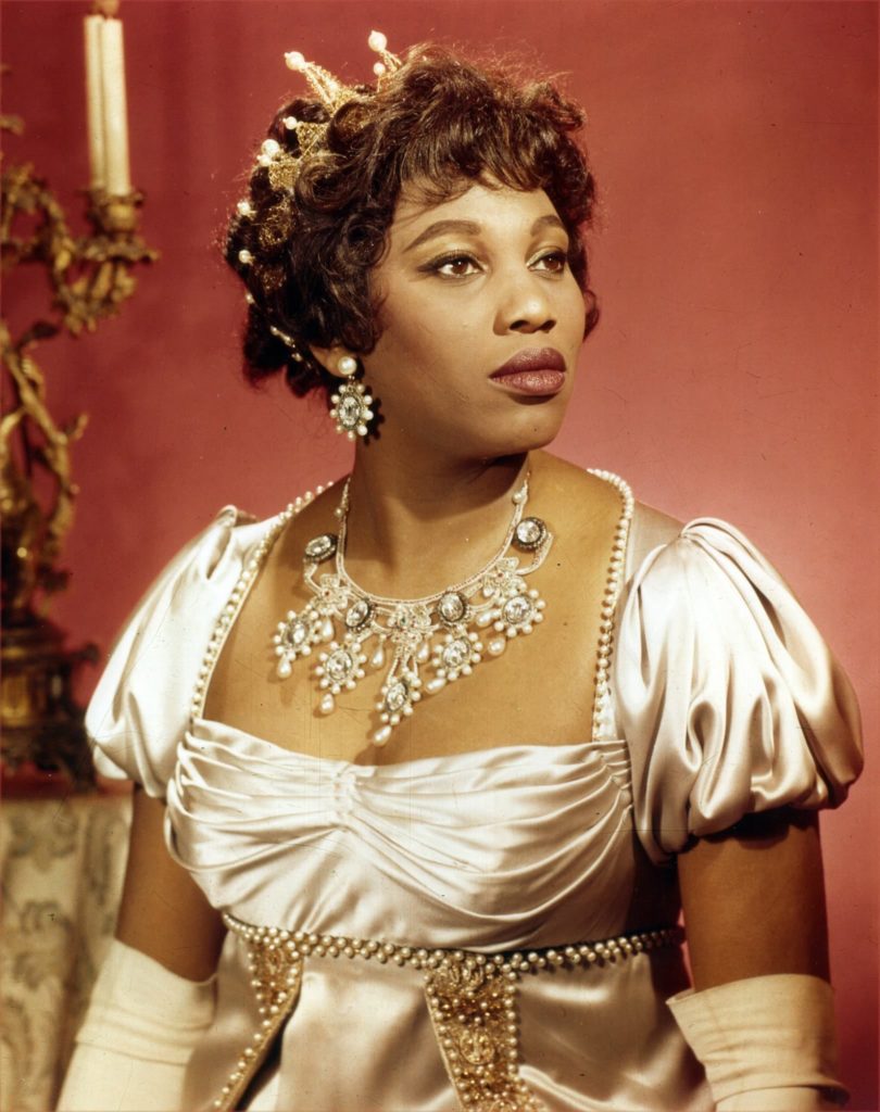 Leontyne Price as Tosca. Photo Met Opera Archives